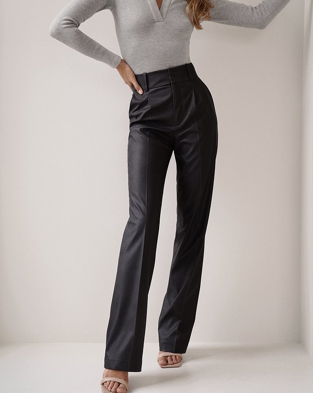 
                    Брюки "Эвелин" кожа
                  