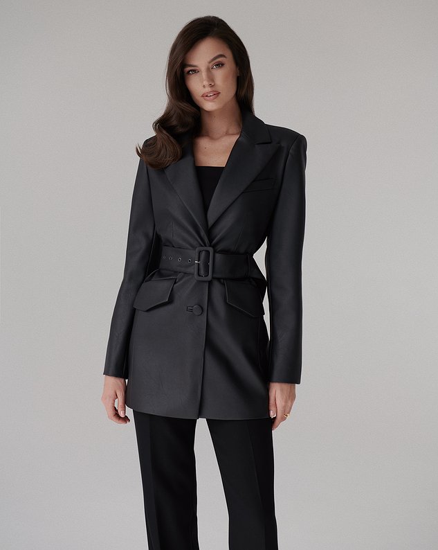 
                    Блейзер №16 кожа
                  