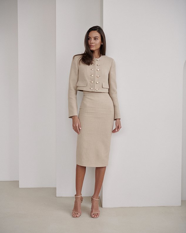 
                    Tweed skirt 24
                  