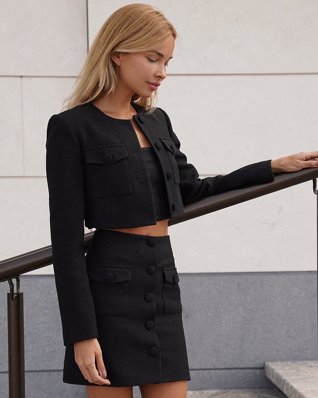 
                    Юбка твид 23
                  