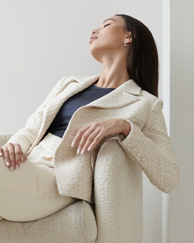 
                    Jacket 04 tweed
                  