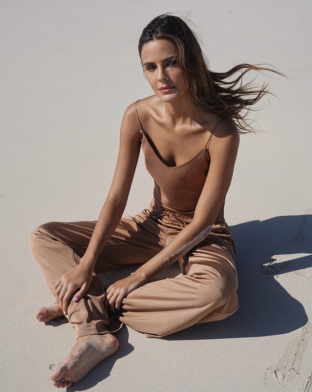 
                    Top "Bertha" silk
                  