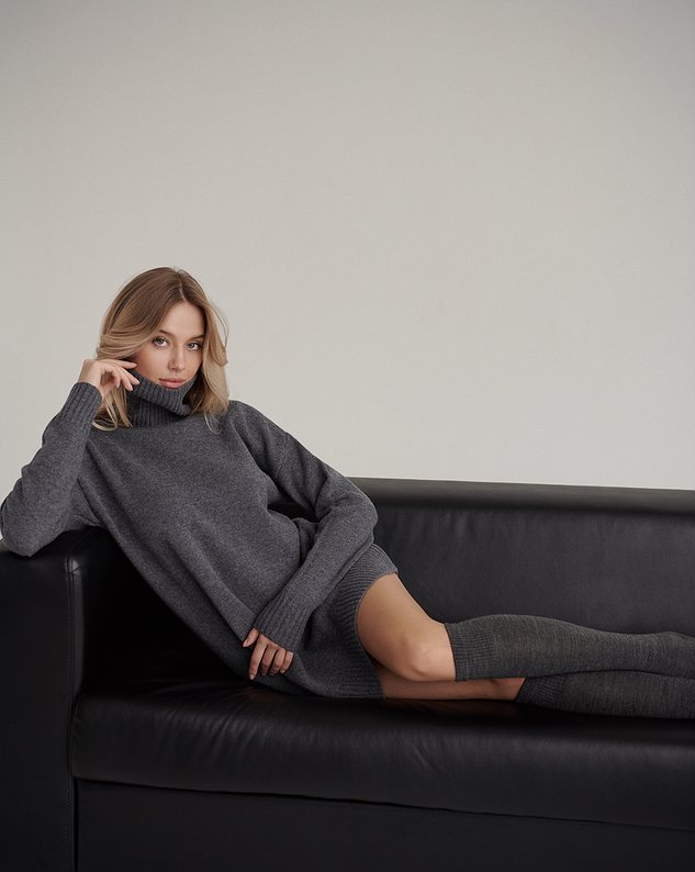 
                    Платье шерсть
                  