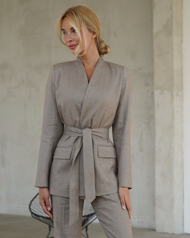 
                    Блейзер №14 лён
                  