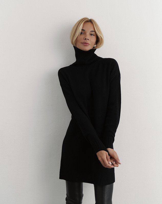 
                    Платье шерсть
                  